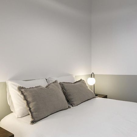 Downtown Flat With Design And Comfort At Downtown Lisbon Luaran gambar